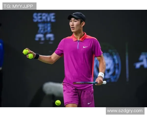 网球焦点：成都网球队的团队协作探讨